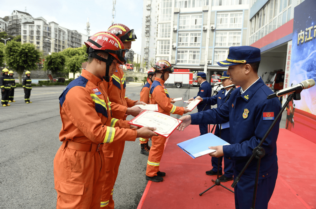 关于电竞邀请赛，渝州闪电队与剑门玄武队读秒扳平，体能对抗拉满！细节处理更胜一筹的信息
