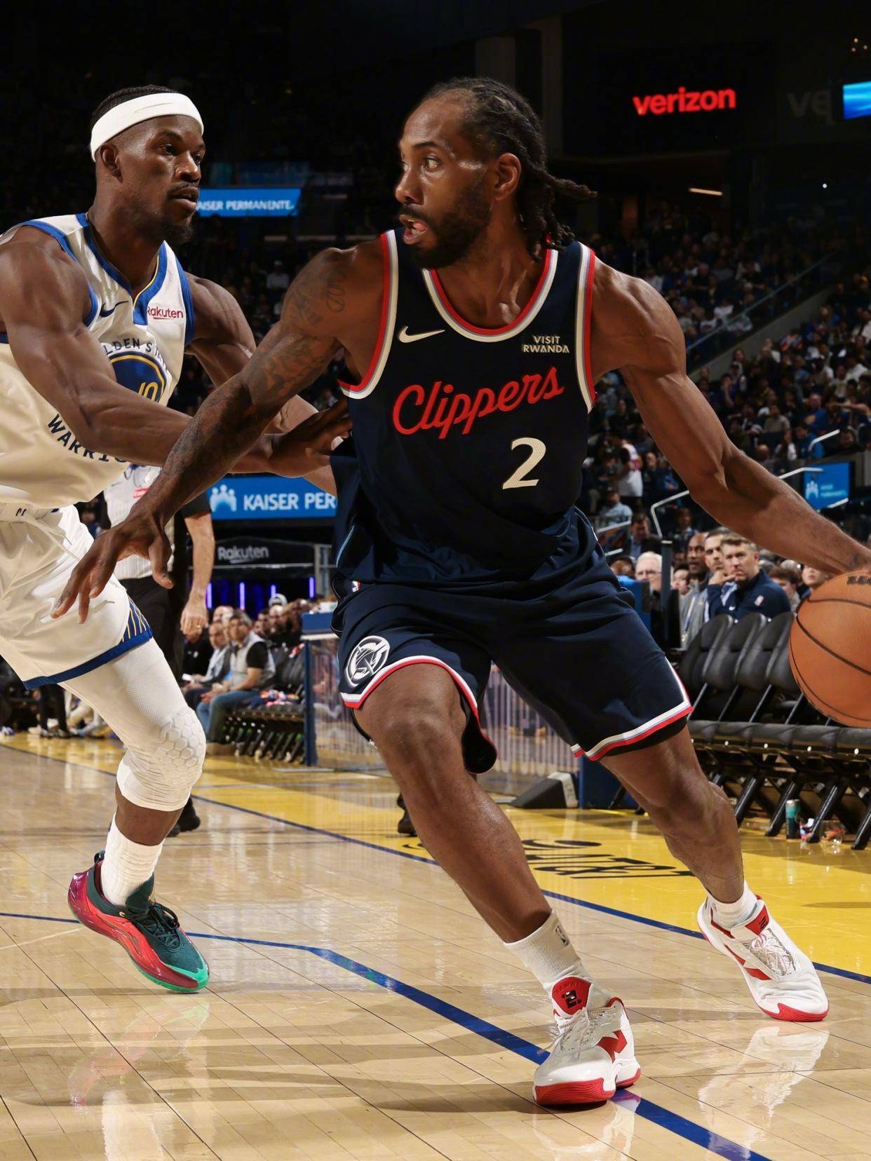 包含巴特勒焦点对战,哈登与60激战法国队分钟,反败为胜胜负难料!全场沸腾不已的词条 包含巴特勒焦点对战,哈登与60激战法国队分钟,反败为胜胜负难料!全场沸腾不已的词条