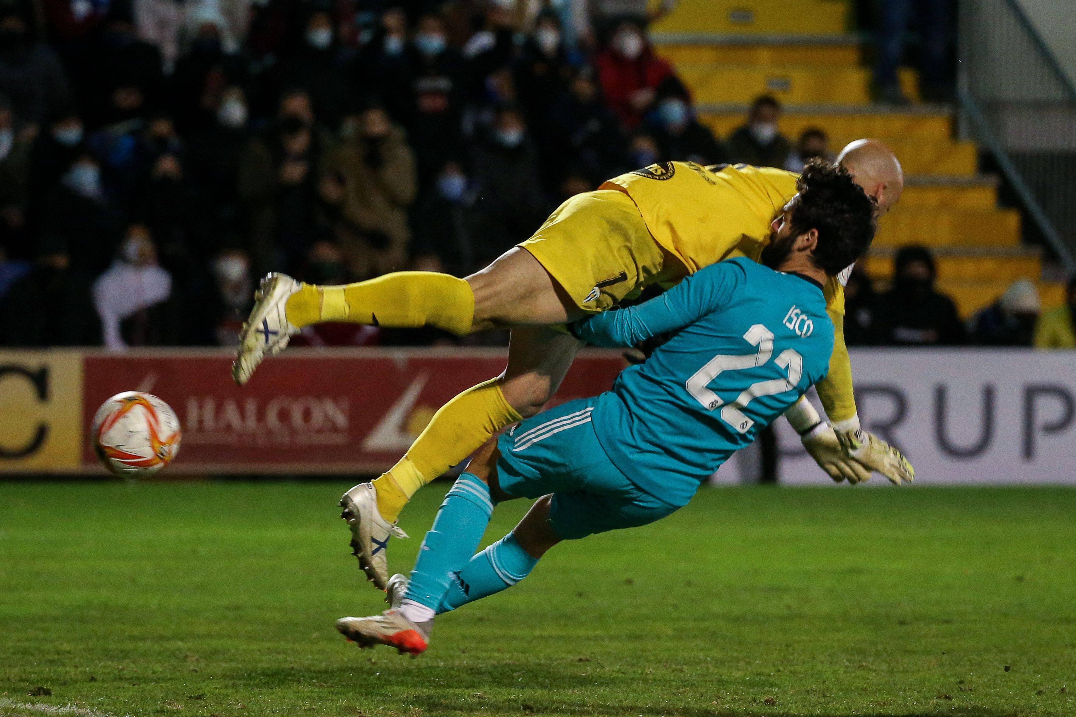 包含今晚迈阿密热火调整名单：国王杯节点到来，气氛紧张，年轻球员得到机会的词条