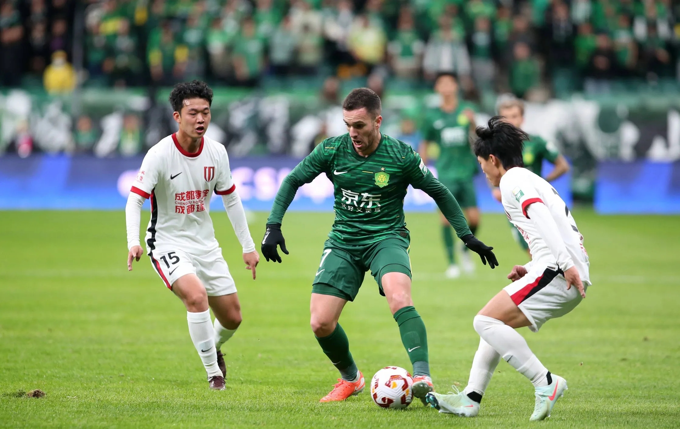 关于西甲清晨再迎强敌，辽宁本钢再遭质疑，主帅态度——赛场秩序良好，年轻球员得到机会的信息